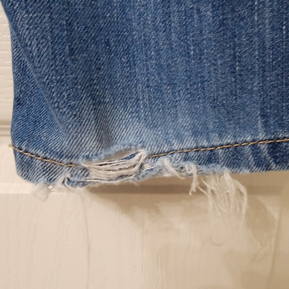 True Religion Size 25 Blue Jordan Y2K Flap Pocket Distressed/Destroyed Jeans - Picture 5 of 15